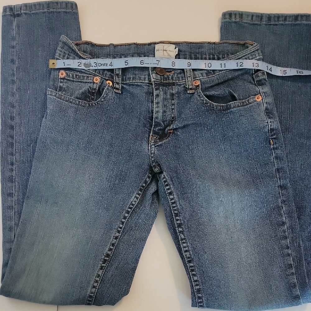 Calvin Klein Blue Straight Leg Jeans. Size 0.